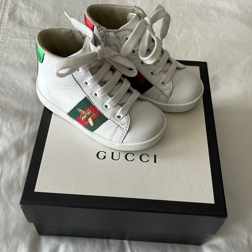 GUCCI Toddler shoes size 21